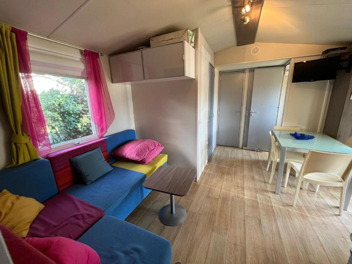 Bungalow Luxe 3 Chambres Surplombant Le Golf De St Tropez กาสแซ็ง ภายนอก รูปภาพ